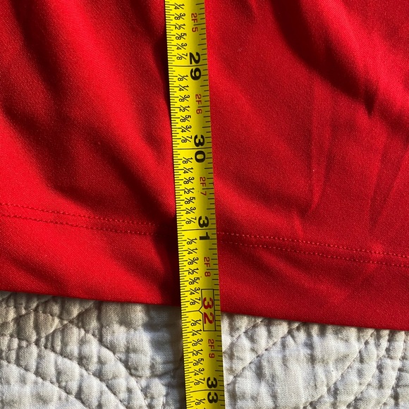 Tahari Red Dress, size 8. Pre-loved. - Picture 6 of 7